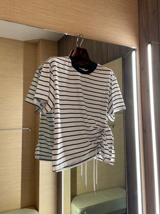  더 엔케이씨 스토어 반팔 티셔츠 Nkc 스토어 타니아 스트라이프 탑 - The NKC Store