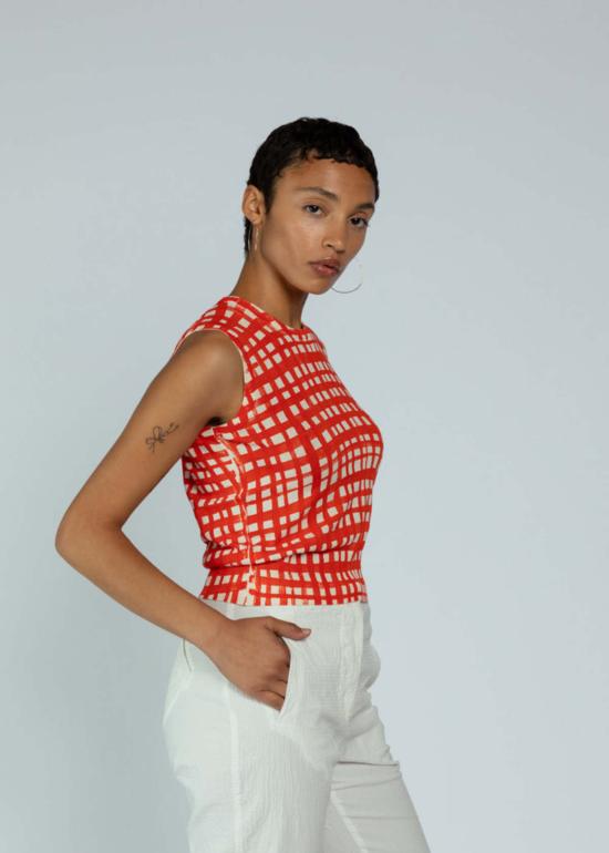  MJ 왓슨 블라우스 엠제이 왓슨 플레임 체크 슬리브리스 탑 플레임 체크 - MJ. WATSON