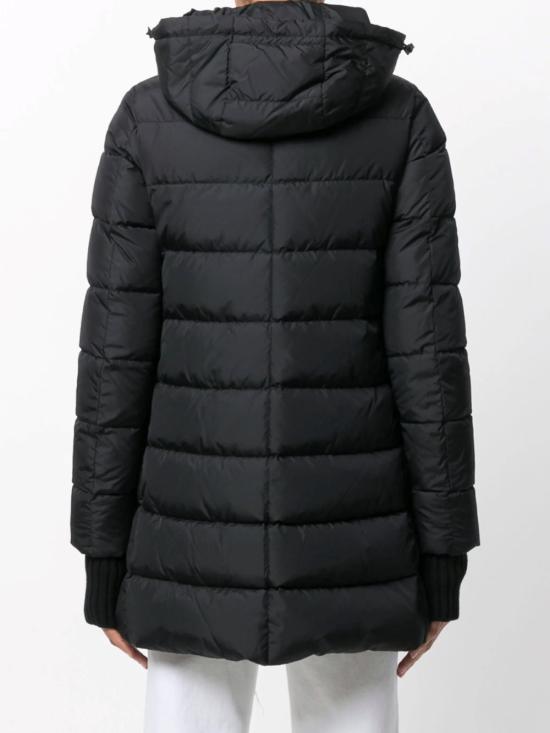 25FW 에르노 나일론 샤모니 A-셰이프 PI0660D 12004Z9389 Black - HERNO