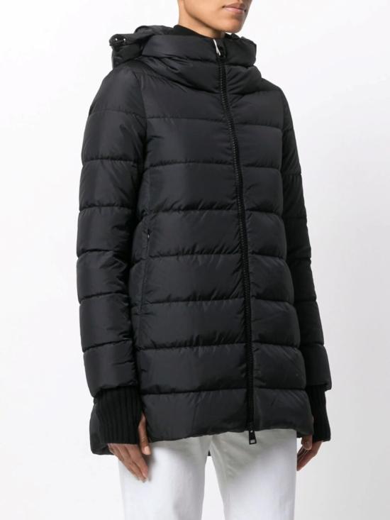 25FW 에르노 나일론 샤모니 A-셰이프 PI0660D 12004Z9389 Black - HERNO