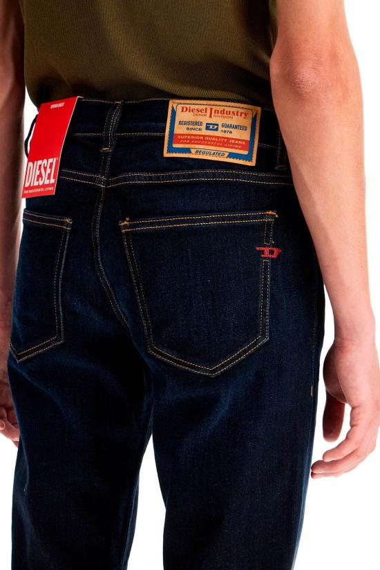 25FW 디젤 2019 D 스트럭트 슬림진 A03558009ZS 01 BLUE - DIESEL