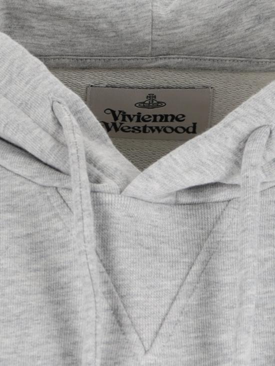 25FW 비비안웨스트우드 긴팔 티셔츠 2I01000M J006O P001 Grey - VIVIENNE WESTWOOD