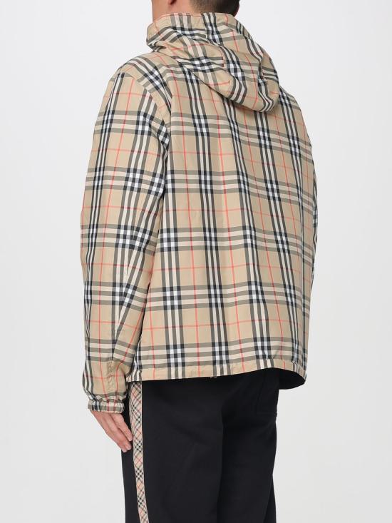 25FW 버버리 리버시블 체크 후디드 자켓 8110371 Sand - BURBERRY