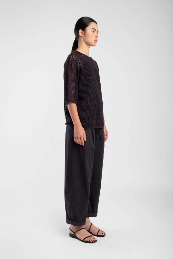  미셀라 그렉 반팔 티셔츠 미카엘라 그렉 래티스 티셔츠 페이디드 블랙 - MICAELA GREG