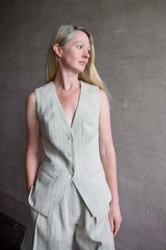  어피스 어파트 코트 어피스 아파트 헬레나 V넥  스트라이프 플랙스 - APIECE APART