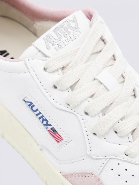 25FW 오트리 메달리스트 로우 스니커즈  AULW GS36 White - AUTRY