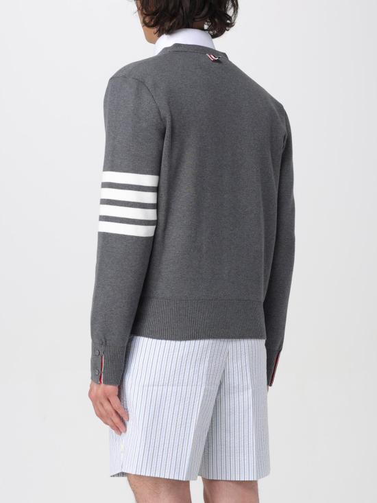 25FW 톰브라운 코튼 밀라노 스티치 4바 V넥 가디건 MKC171A00219 035 Grey - THOM BROWNE
