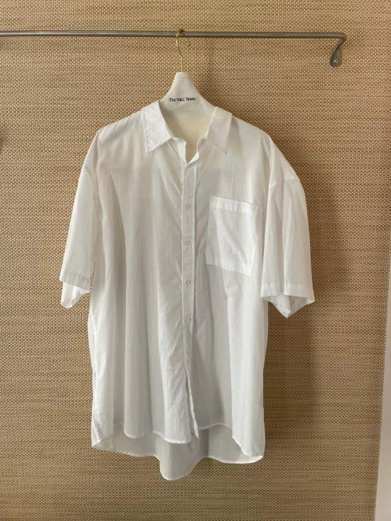  더 엔케이씨 스토어 반팔 셔츠 Nkc 스토어 앙리 탑 - The NKC Store