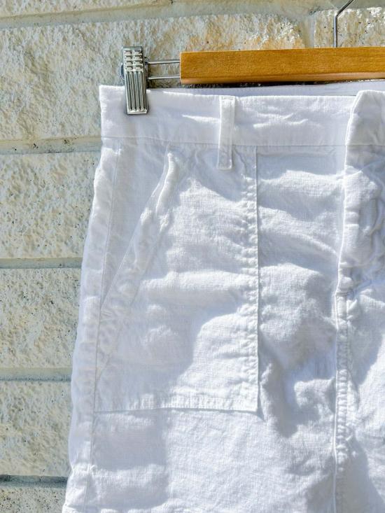  프랭크 앤 에일린 숏 스커트 프랭크 앤 아일린 제임슨 스커트 화이트 퍼포먼스 리넨 - FRANK & EILEEN