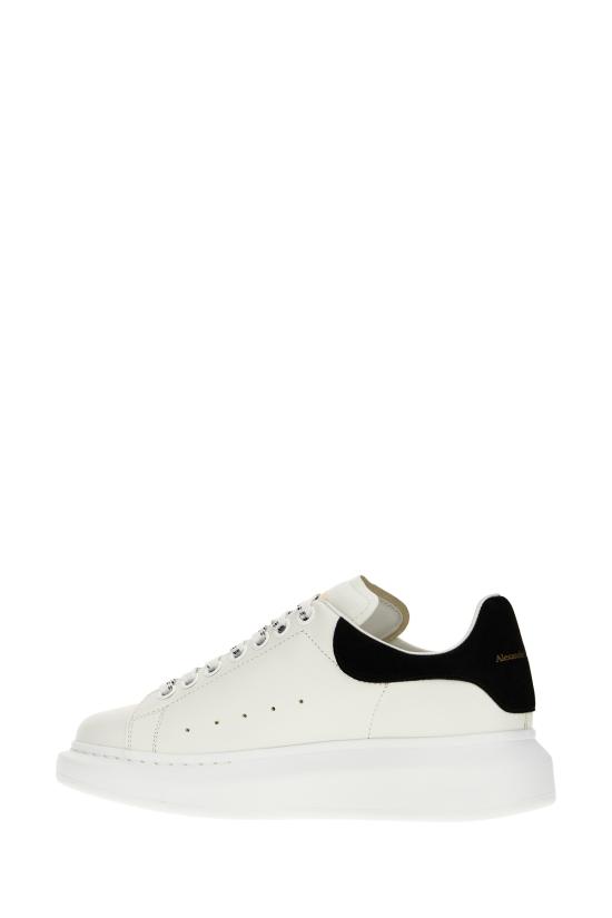 26FW 알렉산더 맥퀸 오버사이즈드 스니커즈 553770WIAIH 9061 WHITE BLACK - ALEXANDER MCQUEEN