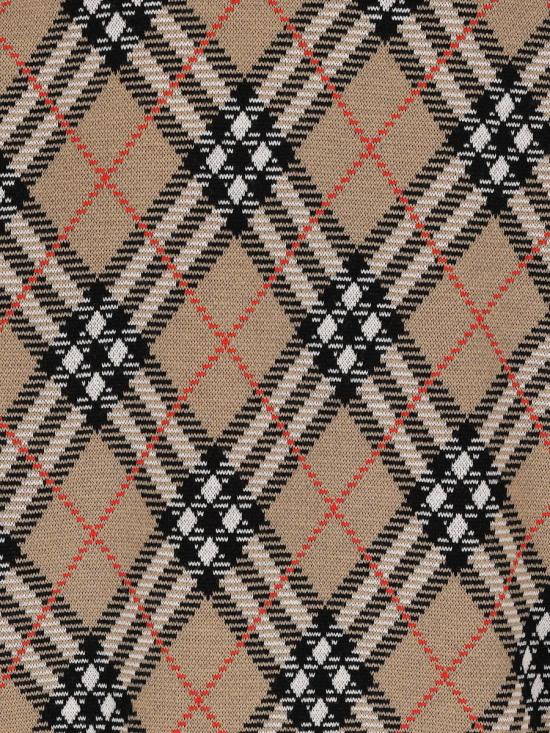 25FW 버버리 스웨터 8110514C1309 AI25 SAND IP CHECK - BURBERRY