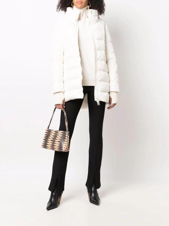 25FW 에르노 나일론 샤모니 A-셰이프  PI0660D12004Z1000 White - HERNO