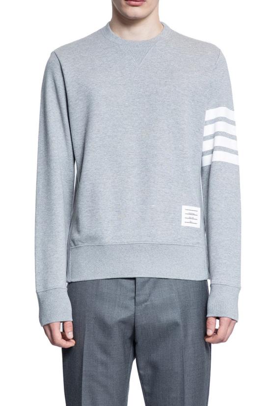 26SS 톰브라운 사선완장 맨투맨 MJT021H00535 068 GREY