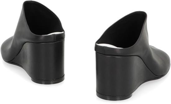 25SS MM6 메종마르지엘라 어시메트릭 토 레더 뮬 S66WX0066P5000 T8013 Black - MM6 MAISON MARGIELA