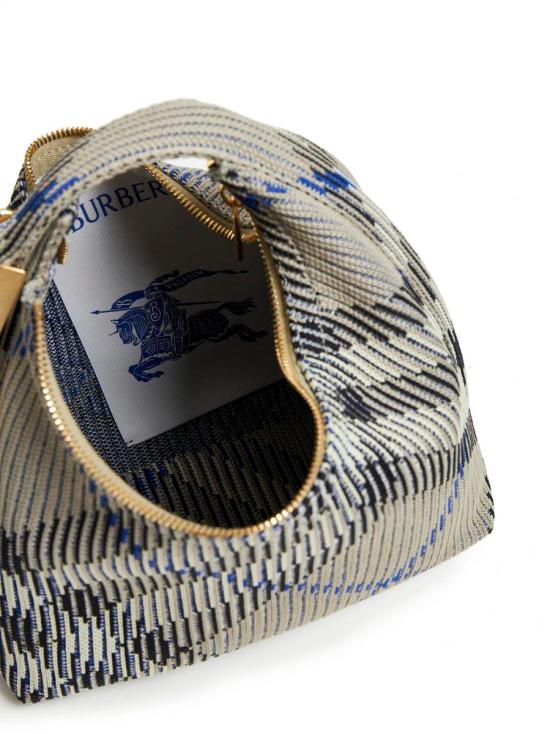 25FW 버버리 미니 펙 더플백 리첸 8093322 B9629 PRINTED - BURBERRY