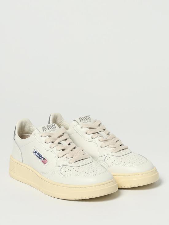 25FW 오트리 메달리스트 로우 스니커즈 AULW LL05 White - AUTRY