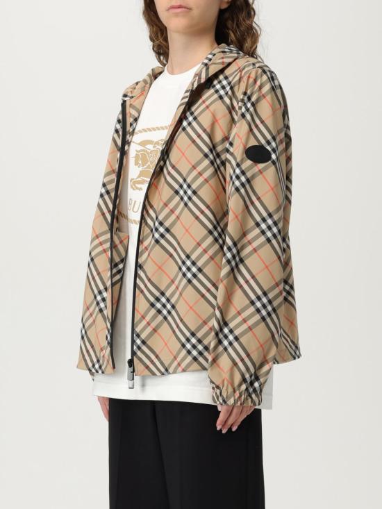 26SS 버버리 살콤 체크 후드 윈드브레이커 자켓 8110301 Sand - BURBERRY