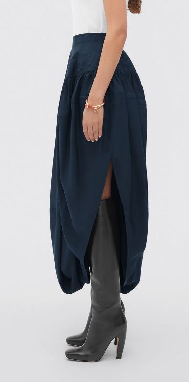  보테가베네타 롱 스커트 718668V2BW0 4140 ABYSS 4140 - BOTTEGA VENETA