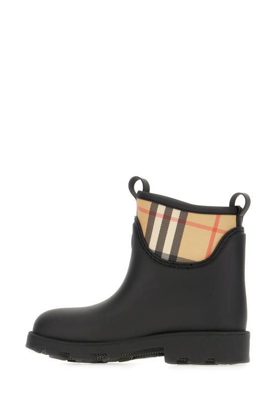 26FW 버버리 마쉬 스탬프 로우 부츠 8111712 A1189 BLACK - BURBERRY