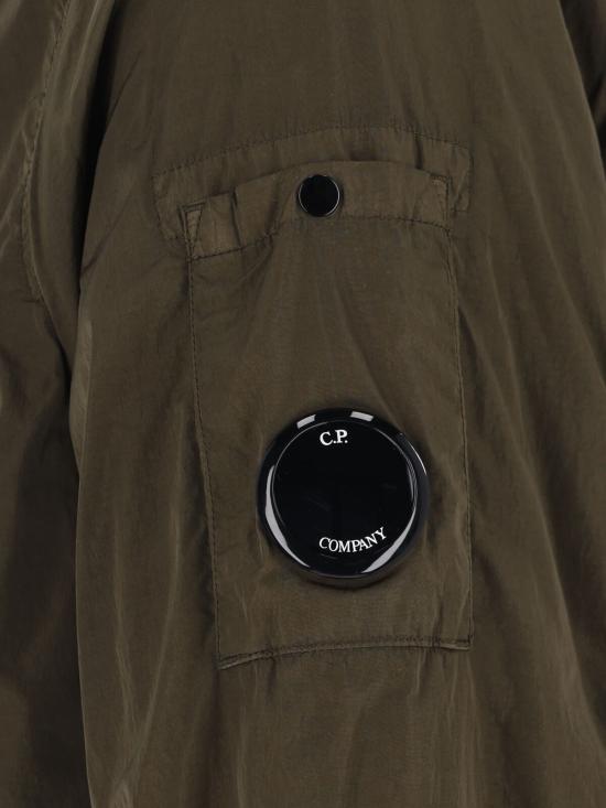 25FW 씨피 컴퍼니 크롬 R 렌즈 오버셔츠 19CMOS089A005904G 683 Green - C.P. COMPANY
