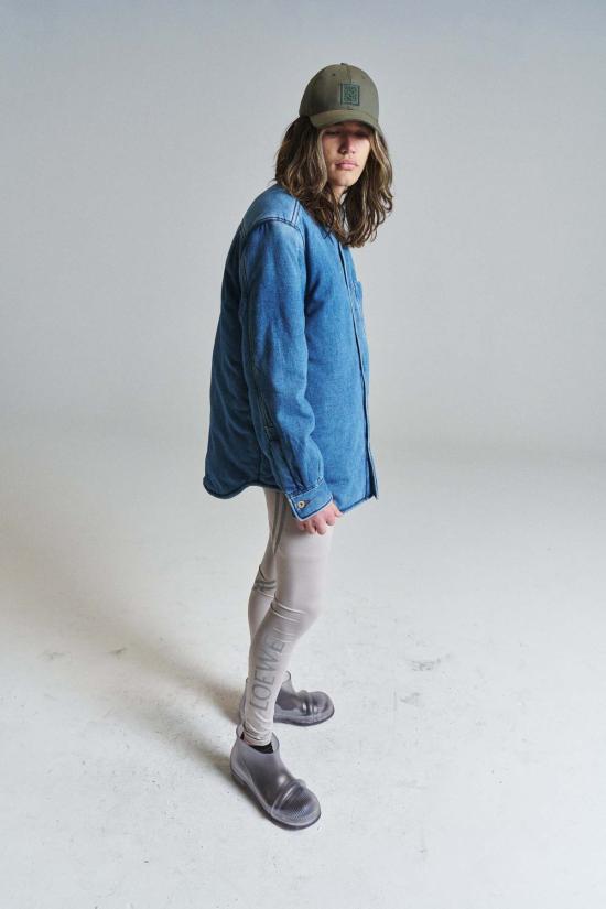  로에베 스트레이트 팬츠 레깅스 페일 그레이 - LOEWE