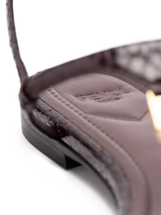 25FW 펜디 샌들 8Y8713 AUEE F1SIZ BLACK PURPLE - FENDI