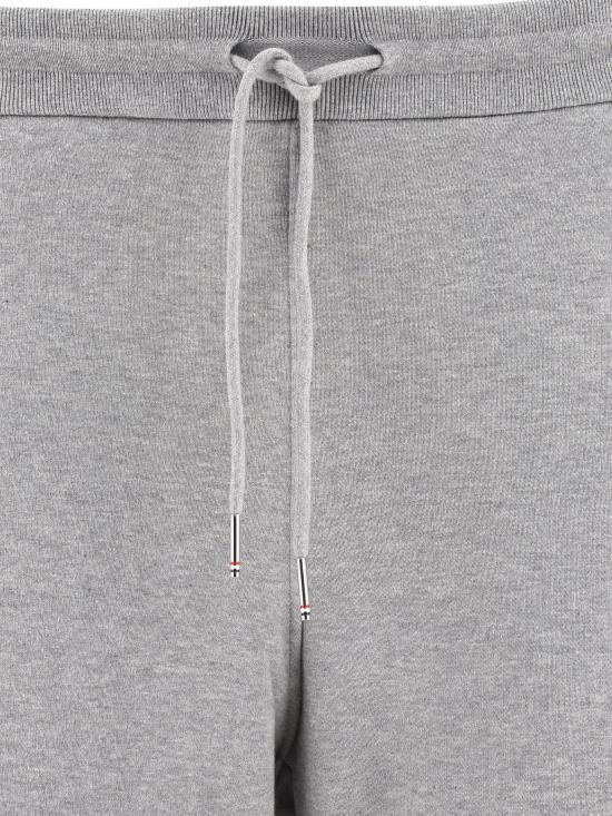 25FW 톰브라운 클래식 사선 RWB 숏팬츠 MJQ008H00535068 - THOM BROWNE