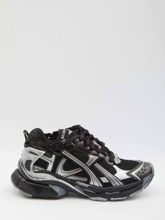 25FW 발렌시아가 러너 스니커즈 772774W3RMU 1100 BLACK