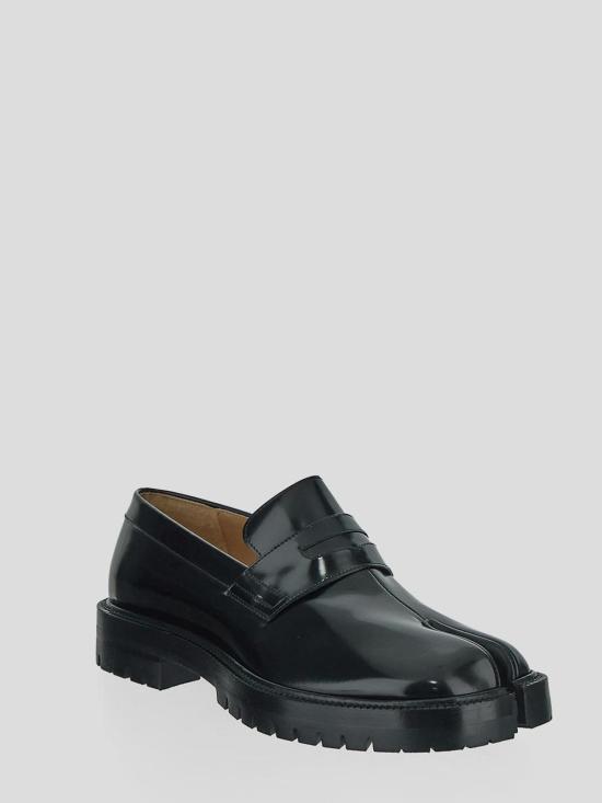 26SS 마르지엘라 타비 브러쉬드 카프스킨 로퍼 S57WR0139P3827H8396 - MAISON MARGIELA