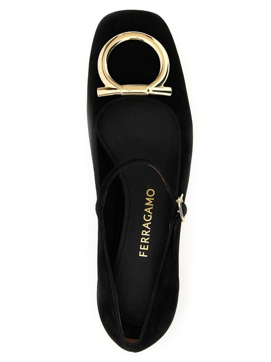 25FW 살바토레 페라가모 플랫 슈즈 786975NEROAMARETTI Black - SALVATORE FERRAGAMO