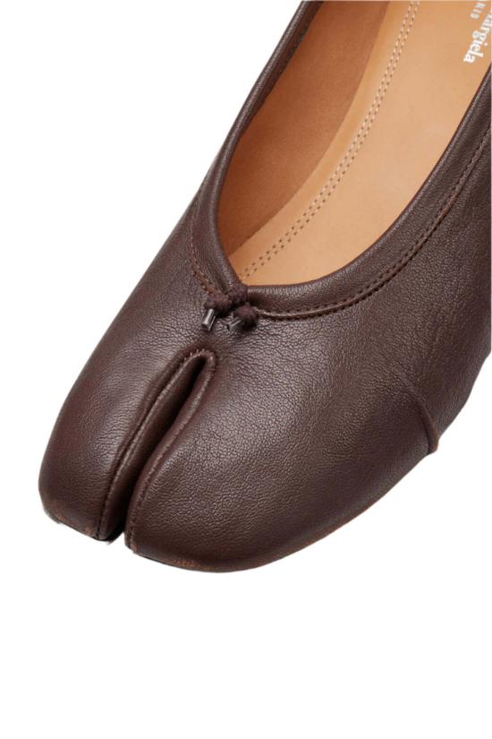  마르지엘라 플랫 슈즈 메종  타비 발레리나 모카 - MAISON MARGIELA