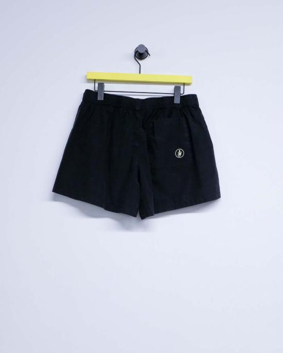  JW앤더슨 숏팬츠 JW 앤더슨 워시드 블랙 코튼 콘트라스트 자수 반바지 - JW ANDERSON