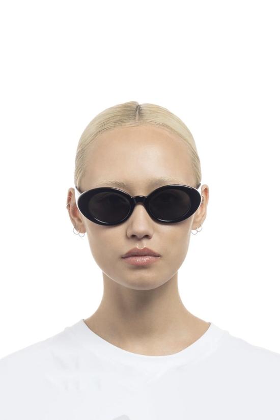  르스펙스 안경 Le Specs Nouveau Vie 선글라스 블랙 - LE SPECS