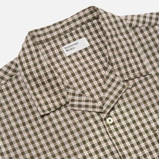  유니버셜웍스 반팔 셔츠 유니버설 웍스 로드  올리브 도비 체크 - UNIVERSAL WORKS