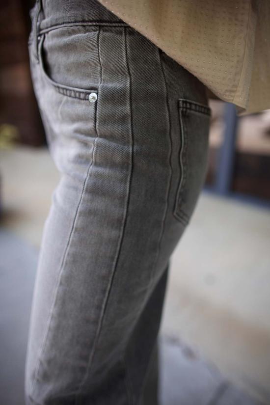  Woodlands 데님 팬츠 베로니카 비어드 라이더 하이라이즈 배럴 진 그레이 - OTHER BRANDS