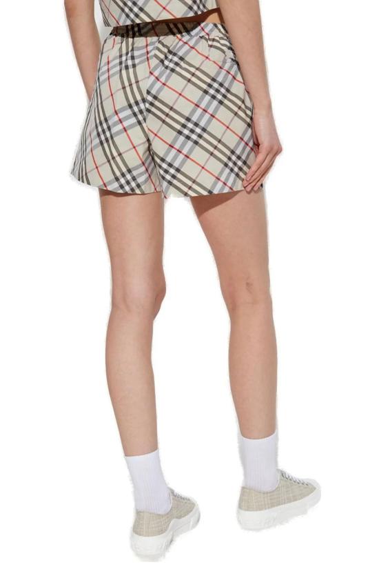 25FW 버버리 체크 코튼 파자마 쇼츠  8110952 C3130 CHIPPINGIPCHECK - BURBERRY