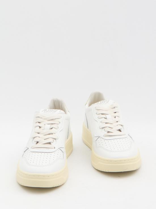 25FW 오트리 메달리스트 로우 스니커즈 AULWLL87 WHITE BEIGE - AUTRY