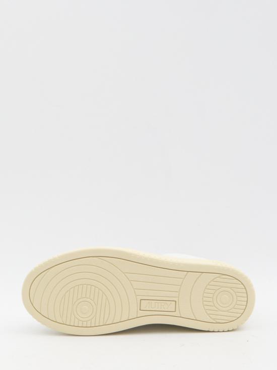 25FW 오트리 메달리스트 로우 스니커즈 AULWLL87 WHITE BEIGE - AUTRY