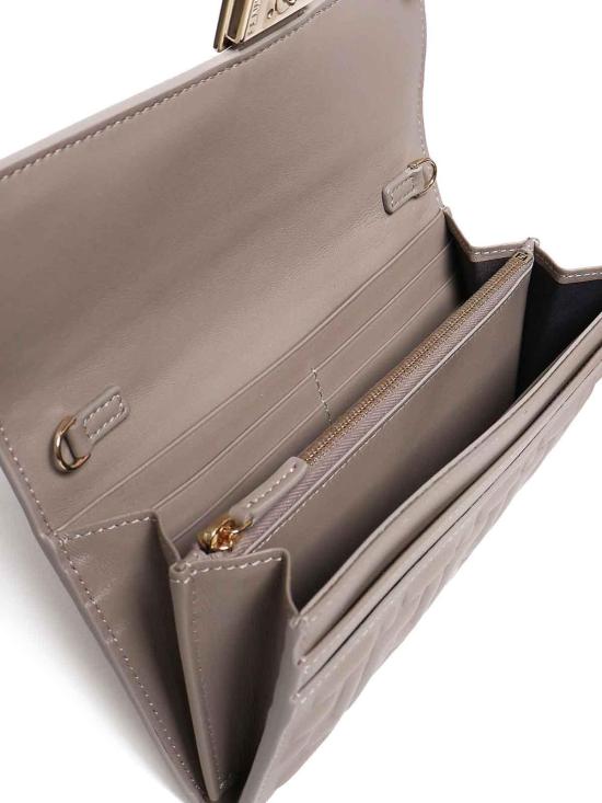 27SS 펜디 바게트 나파 레더 체인 장지갑 8M0365AAJDF0E65 Beige - FENDI