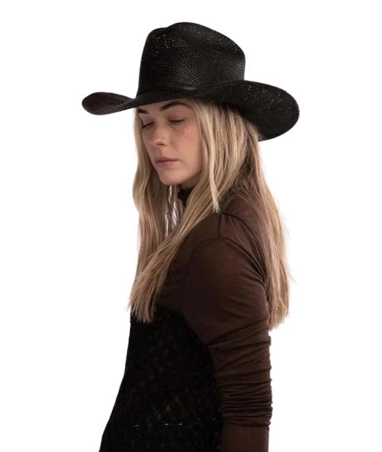  자네사레온 버킷햇 자네사 레오네 에이든