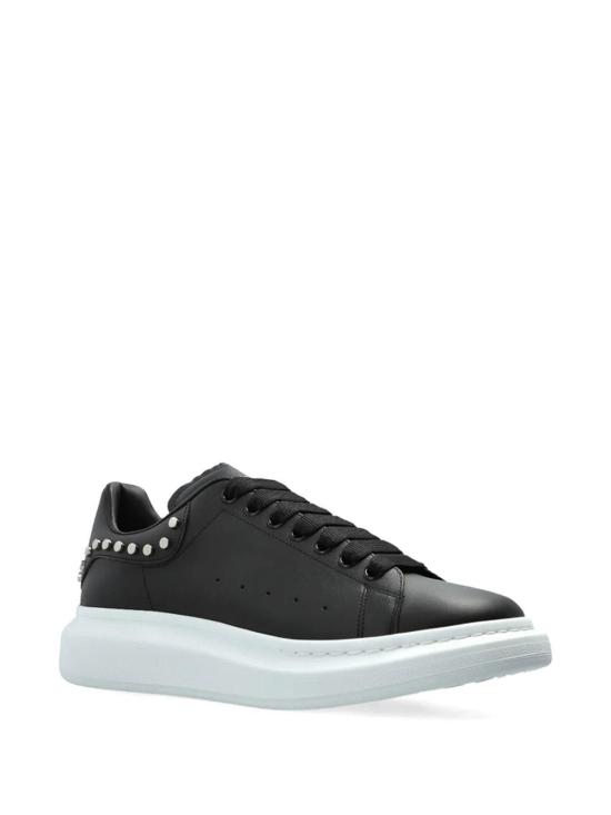 25FW 알렉산더 맥퀸 스터드 레더 스니커즈 837460WIAGM1067 Black - ALEXANDER MCQUEEN