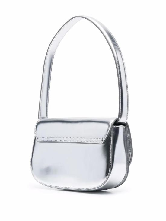 25FW 디젤 1DR 숄더백 인 미러드 레더 X08396PS202 H0535 SILVER - DIESEL