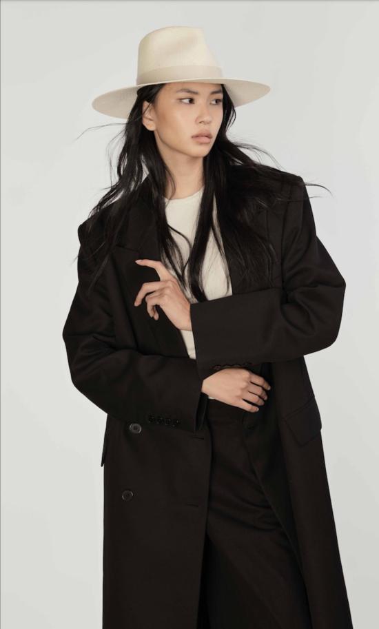  자네사레온 버킷햇 자네사 레오네 조이 햇 패커블 스트로 페도라