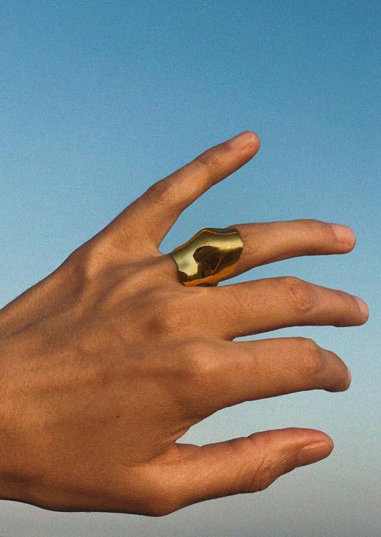  JULIE THÉVENOT 반지 Julie ThÉvenot 브라스 모아이 링 골드