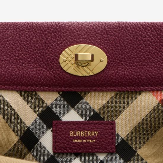25FW 버버리 코츠월드 파우치 8111425165826 A4587 PUNNET - BURBERRY
