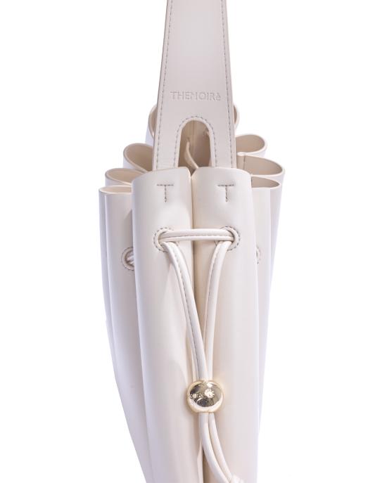 26SS 더모아레 크로스백 TMCOCLPN81 shell BIANCO - THEMOIRE