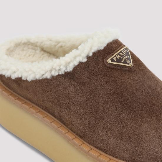 26FW 프라다 스웨이드 슬리퍼 1S715NFZG50JFT F0324 BROWN - PRADA