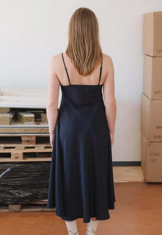  베이스레인지 롱 원피스 아비 드레스 - BASERANGE