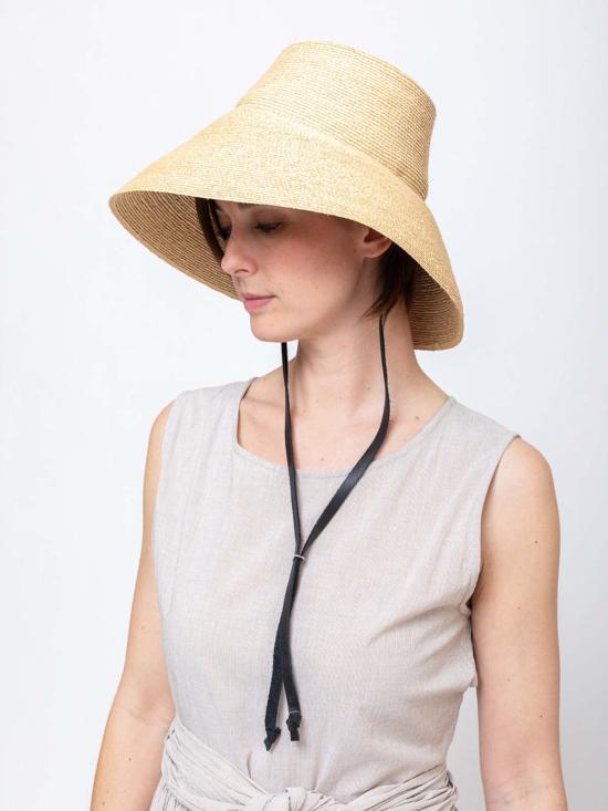  자네사레온 버킷햇 자네사 레오네 수니 버킷 햇