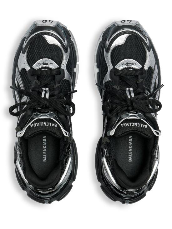 25FW 발렌시아가 러너 스니커즈 772774 W3RMU 1100 BLACK SILVER - BALENCIAGA